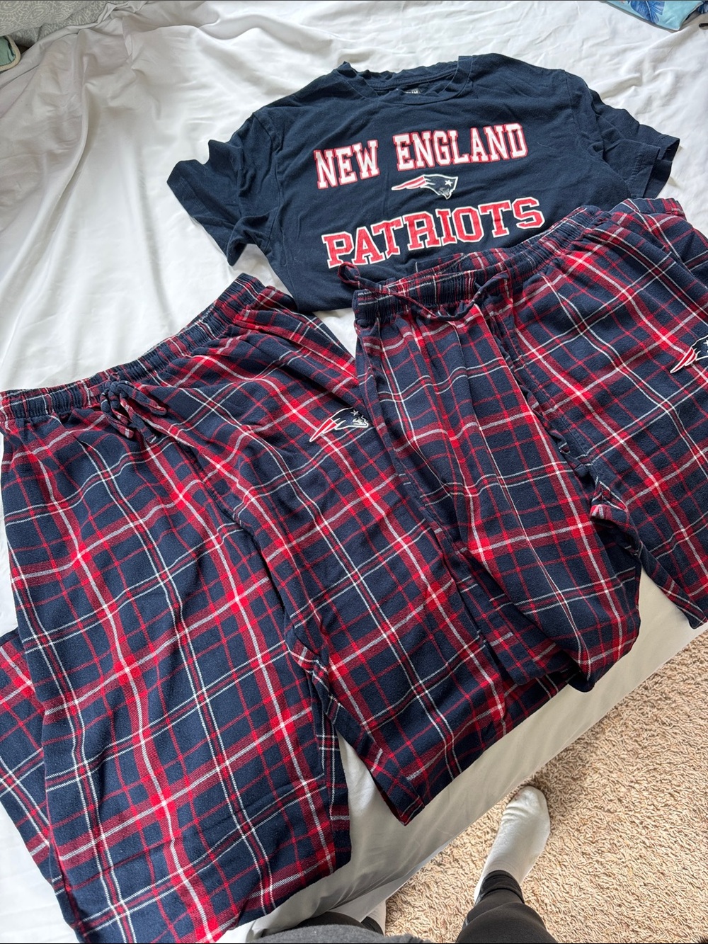 New England Patriots Navy Plaid Men’s Pajama Set